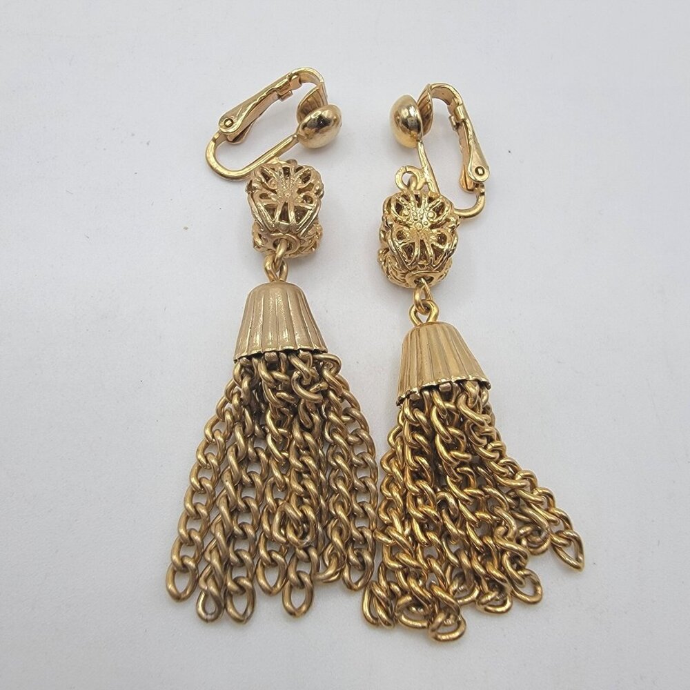 Vintage EMMONS Hanging Dangle Gold Tone Clip Earrings